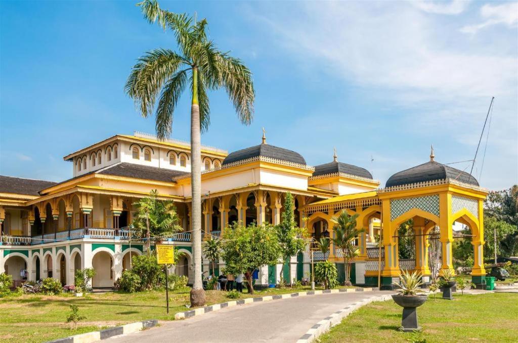 Capital O Mutiara Hijau Syariah 3*
